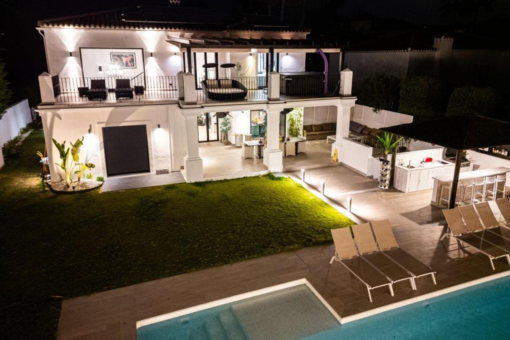 Villa Zacaluca Pool Whirlpool Sauna&gym *