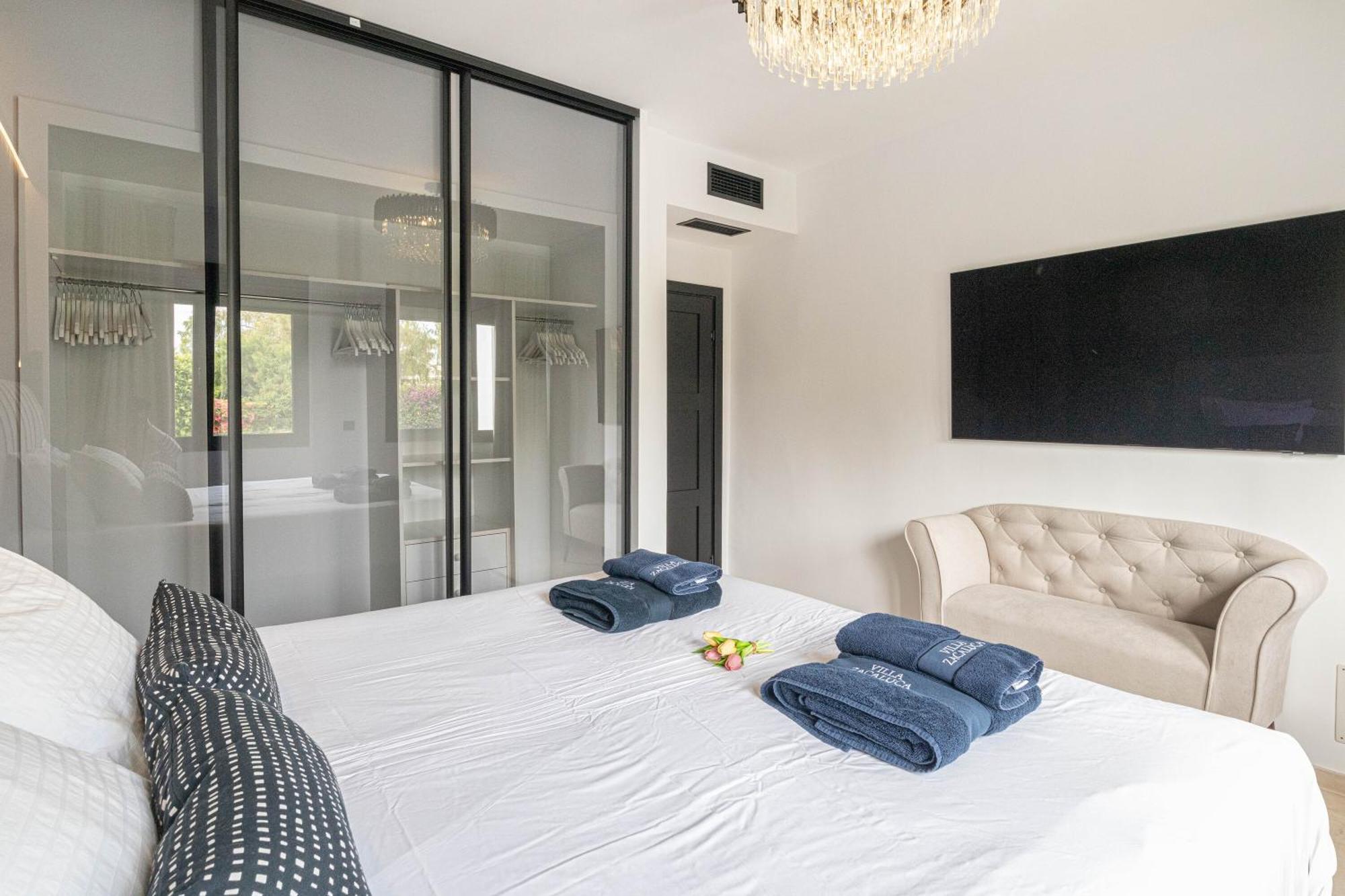 Villa New Zacaluca Pool Sauna & Gym Marbella